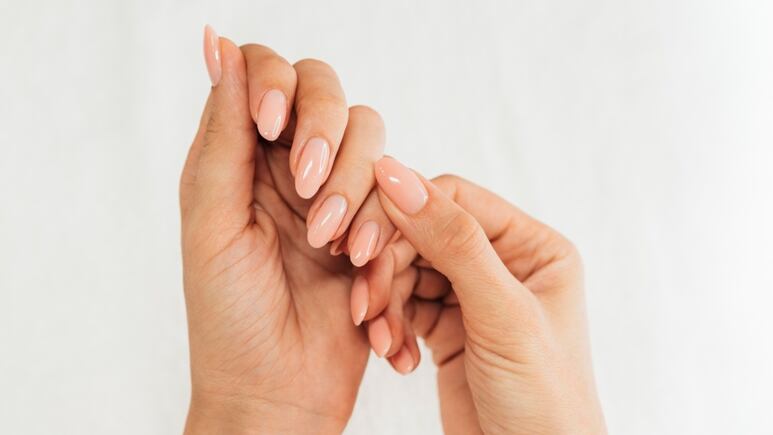 Uñas: 5 aceites naturales para mejorar la apariencia e hidratar las cutículas resecas