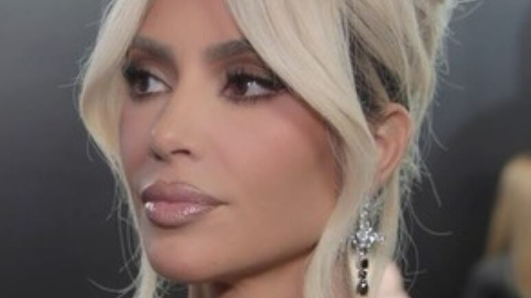 Kim Kardashian estaría celosa de Bianca Censori, porque temería perder a sus hijos