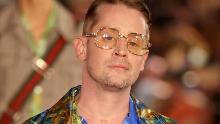 Macaulay Culkin se compromete con Brenda Song