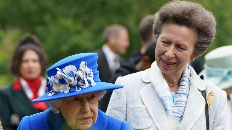 La princesa Ana le ordenó a Harry que no se casara con Meghan por ser ‘inadecuada’ para la familia