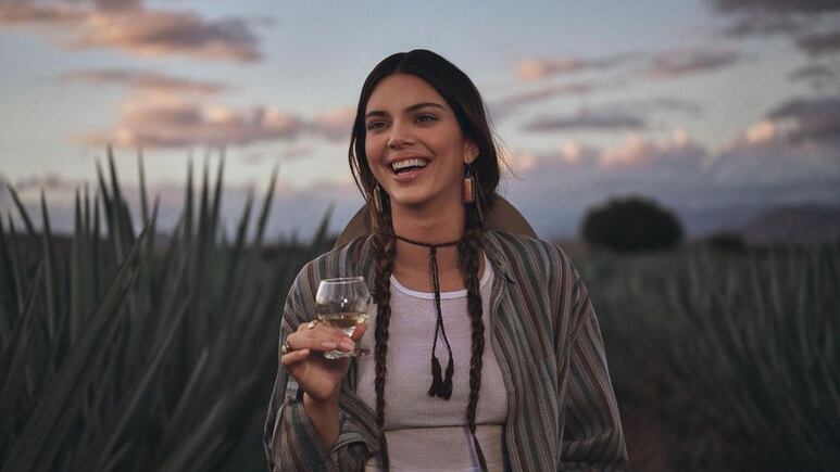 Los mejores MEMES de Kendall Jenner tras el polémico comercial de su tequila ‘818’